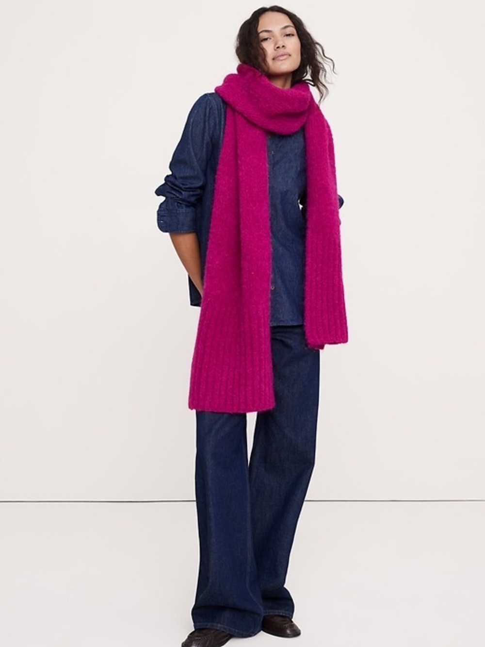 Banana Republic Berry Scarf
